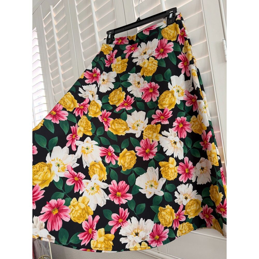 T Tahari Black Bold Floral High Waisted A Line Midi Skirt Size XS